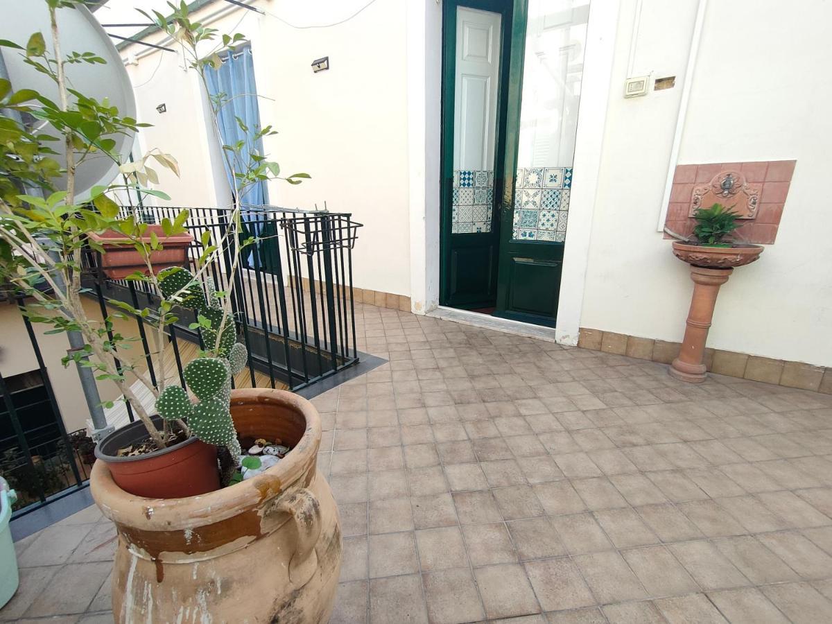 Arco Del Vescovo 1 Hotell Acireale Eksteriør bilde