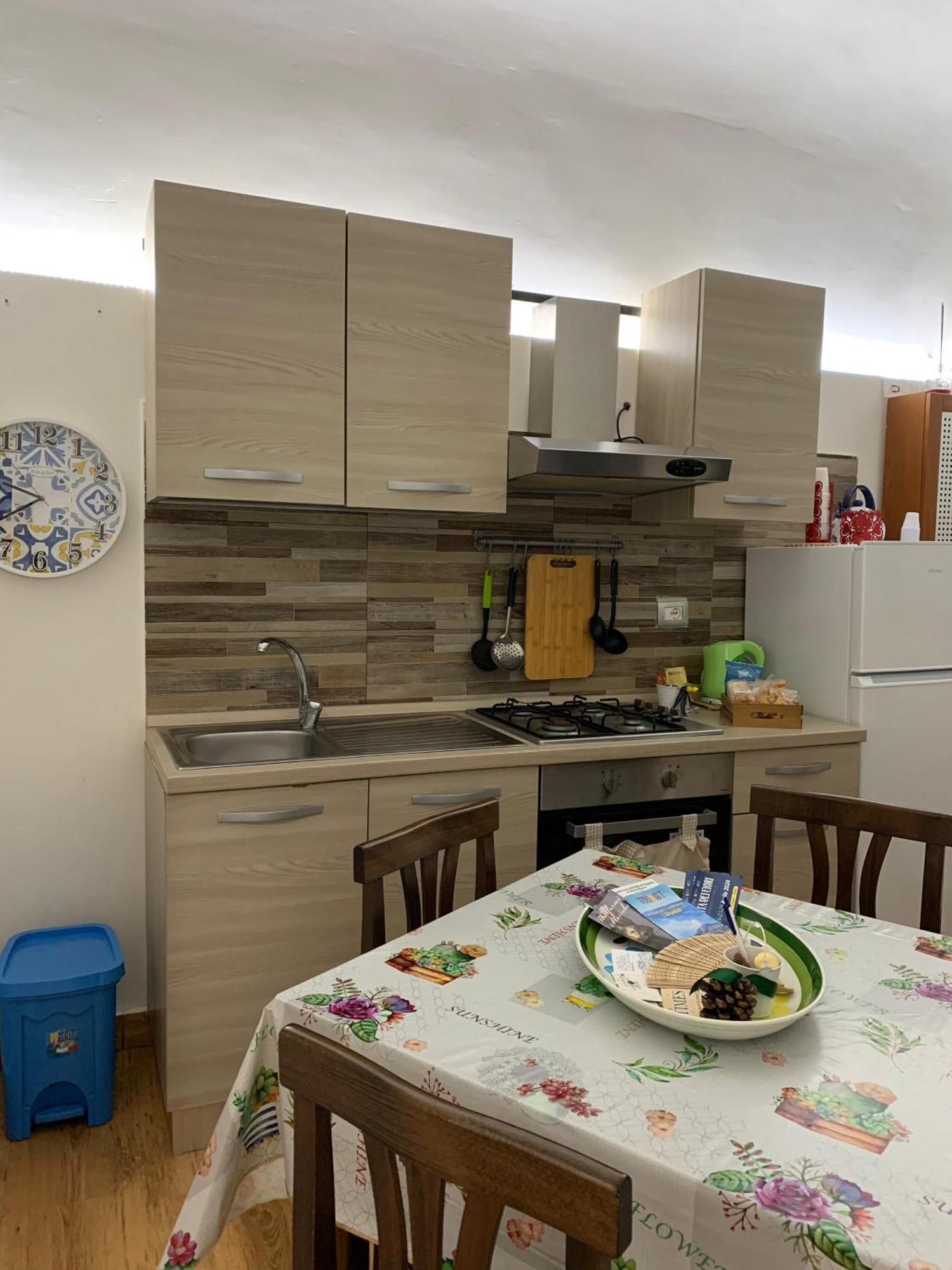 Arco Del Vescovo 1 Hotell Acireale Rom bilde